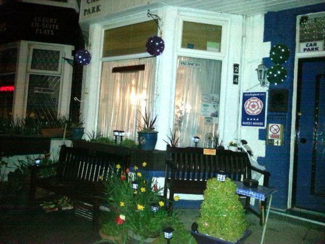 Holmside House Hotel Блекпул Екстериор снимка